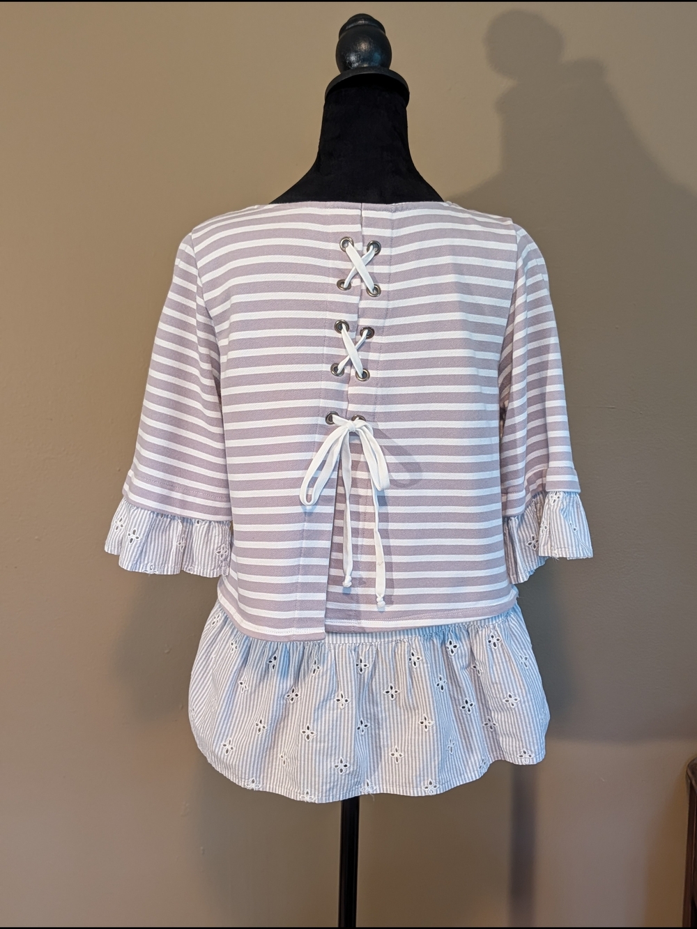 Multiples Gray and White Striped Lace-Up Ruffle Hem Top. Sz Med.